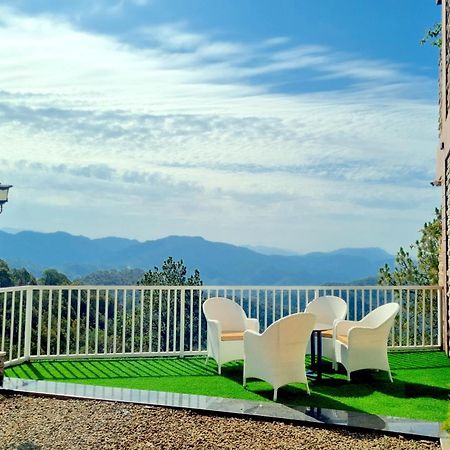 קסאולי Hotel Wood Stock Luxury - A Boutique Property - Penthouse - Open Air Restaurant & Terrace מראה חיצוני תמונה