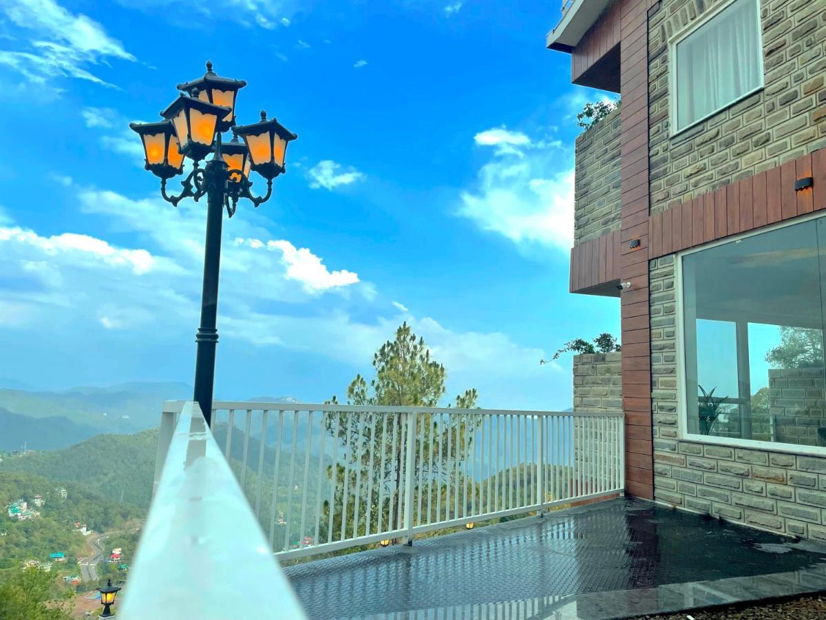קסאולי Hotel Wood Stock Luxury - A Boutique Property - Penthouse - Open Air Restaurant & Terrace מראה חיצוני תמונה